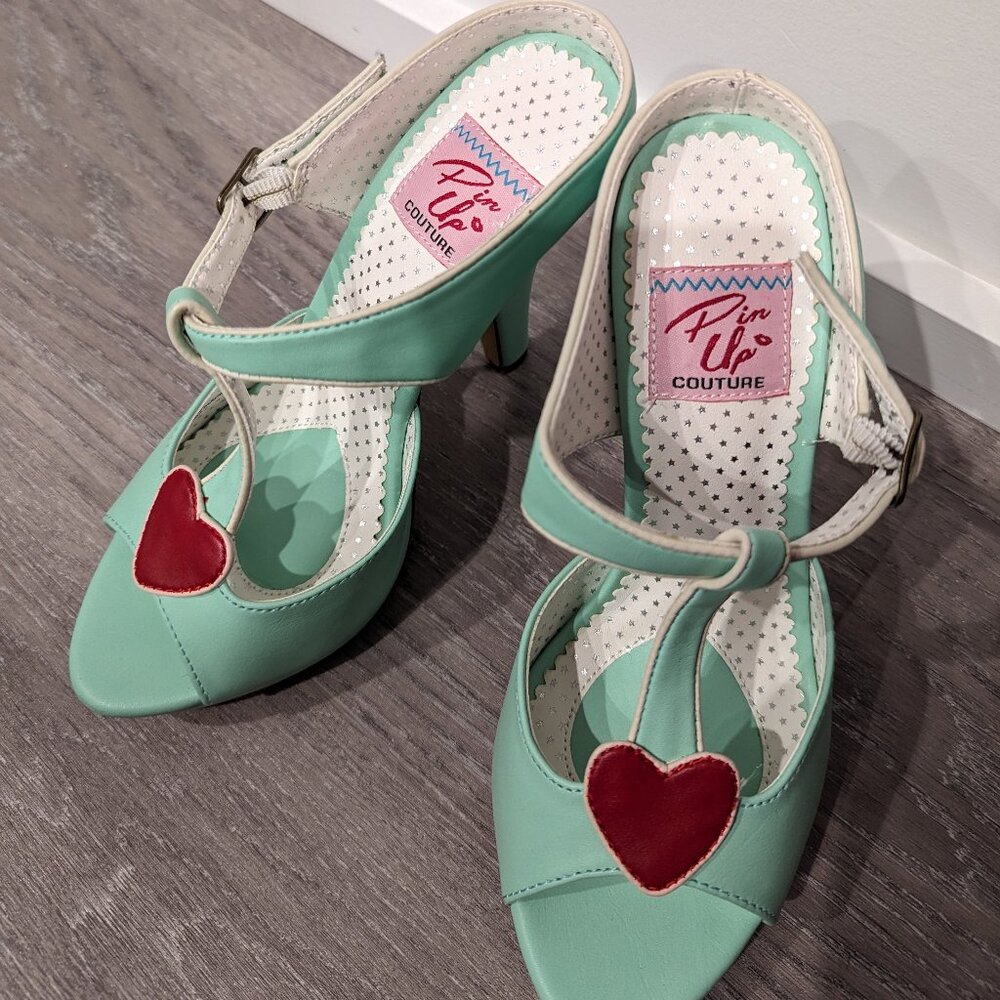 Pinup Couture "SIREN-09" Open Back Heels - Size 6